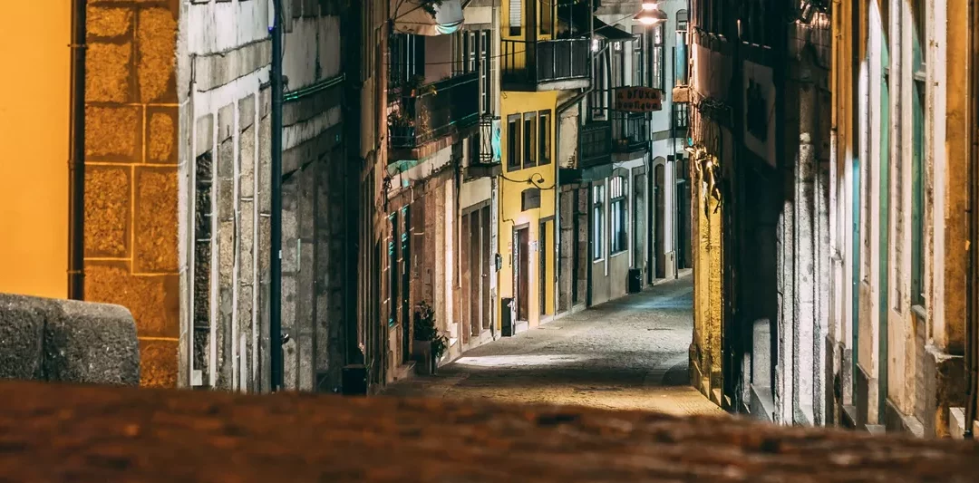 Leere Straßen in Portugal